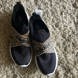 Adidas Size 9 Puremotion Adapt Running Course A Pied Blk/Leopard
